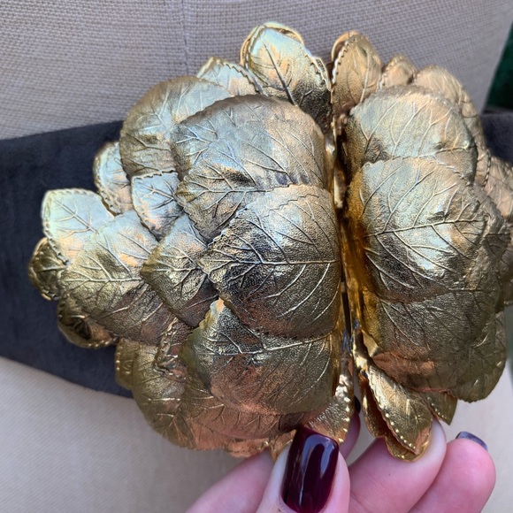 Vintage Leather/Suede & Brass Leaf Belt - Picture 9 of 16